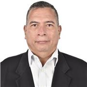 Profesor en Química con experiencia práctica en todos los niveles desde Bachillerato hasta universitario.